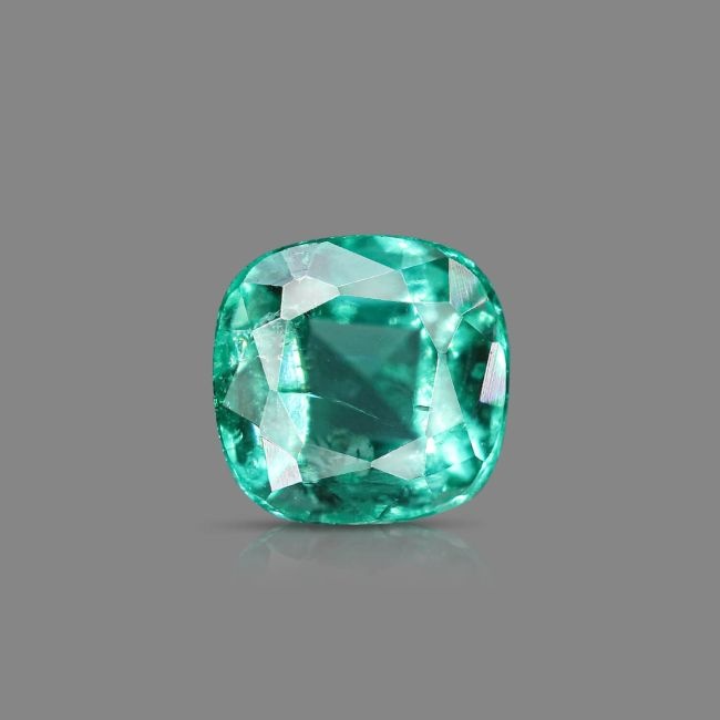 0.28 cts Untreated Round Emerald