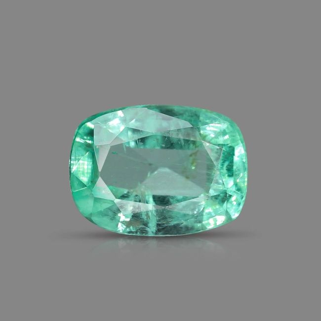 0.68 cts Untreated Emerald Emerald