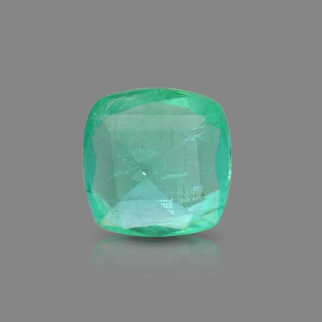 0.69 cts Untreated Round Emerald
