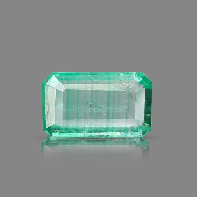 0.8 cts Untreated Emerald Emerald