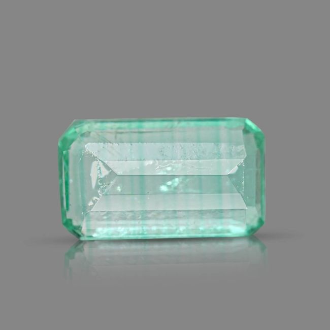 0.8 cts Untreated Emerald Emerald
