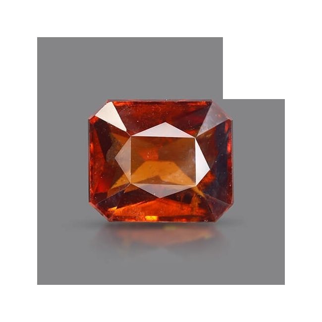 8.79 cts Untreated Oval Hessonite