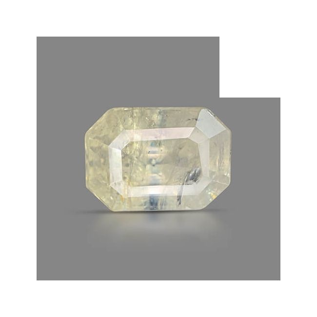 6.77 cts Untreated Emerald Sapphire