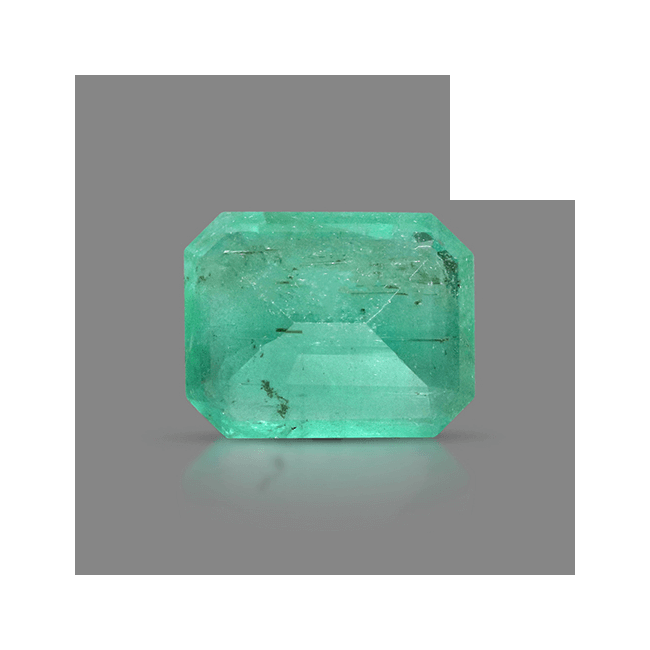 4.71 cts Untreated Oval Emerald