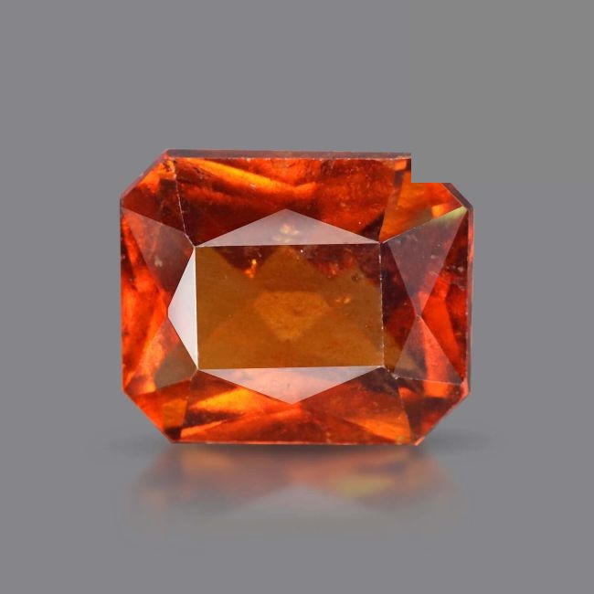 6.39 cts Untreated Oval Hessonite