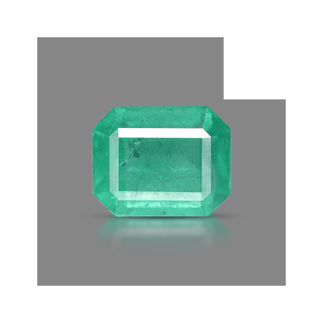 7.74 cts Untreated Oval Emerald
