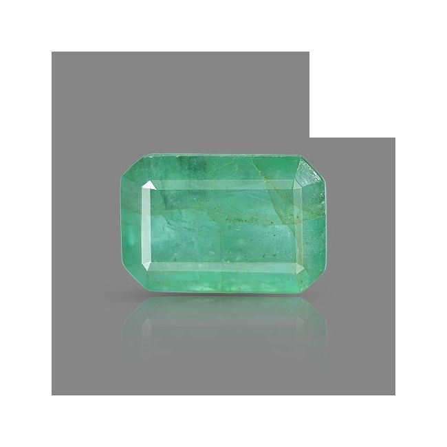 4.71 cts Untreated Emerald Emerald