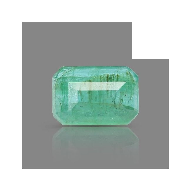 4.71 cts Untreated Emerald Emerald
